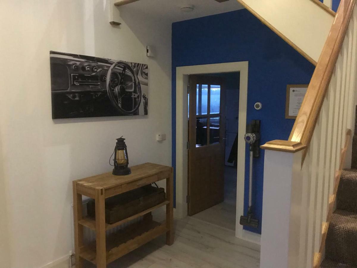 Sleeps 12 Hot Tub Sauna Cinema Pets Welcome Enniskillen Buitenkant foto