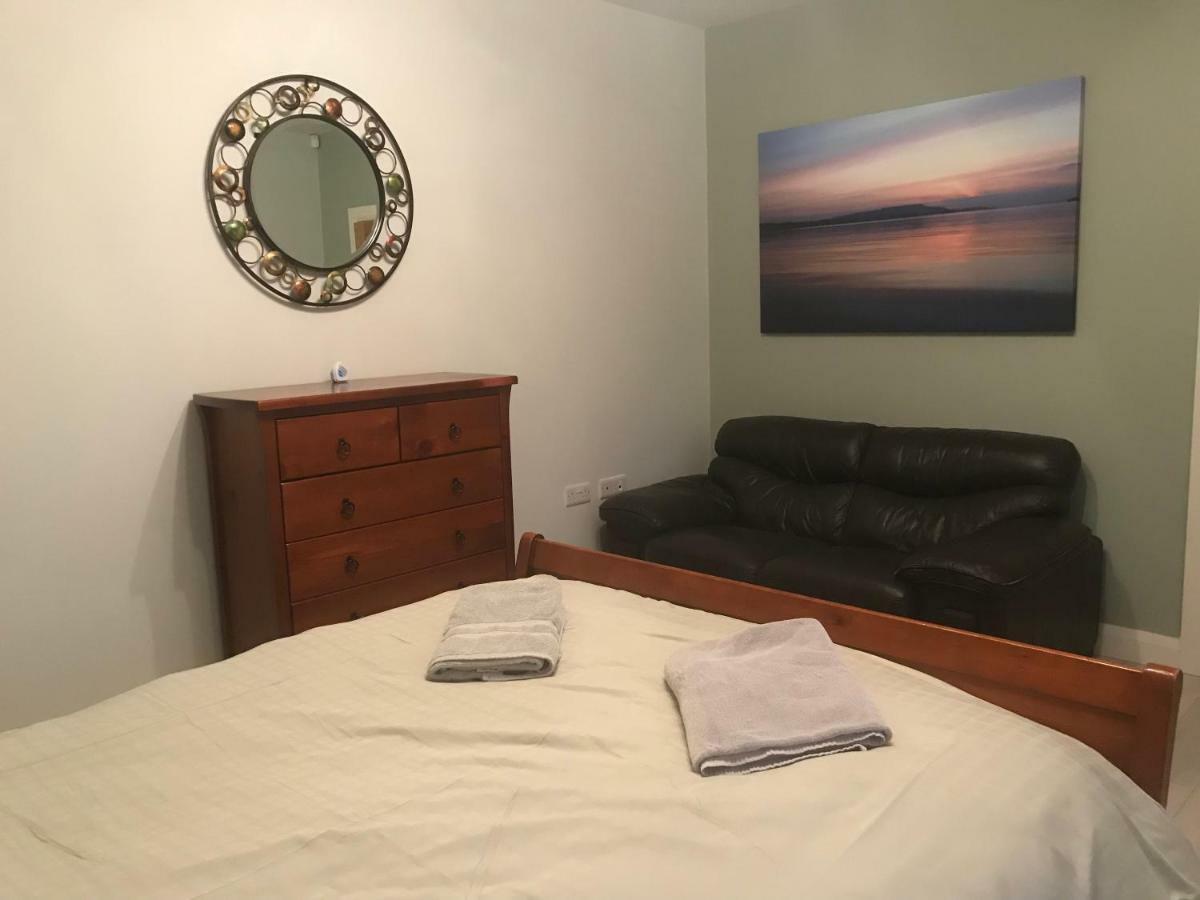 Sleeps 12 Hot Tub Sauna Cinema Pets Welcome Enniskillen Buitenkant foto